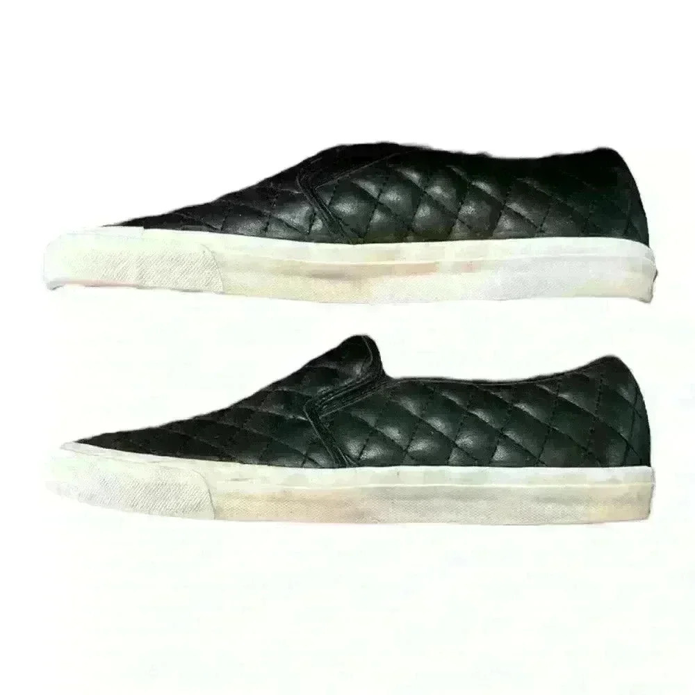 G.H. Bass and Co. black slip on size 7 - Picture 6 of 13